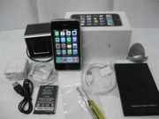 New Factory unlocked Apple iPhone 3GS 32GB Black/White