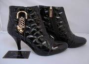 offer many kinds of brand boots , lv boots gucci boots