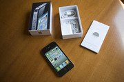 Apple iphone 4G HD 32GB (Unlocked) - $300usd
