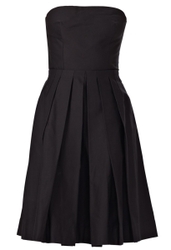 Hire Dolce and Gabbana Designer Dresses