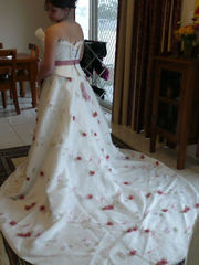 Wedding dress size 9-10 NOWRA
