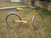 One 28 inch womens bike