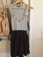 M size Dotti Dress, never been worn