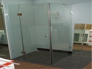 Get Modish Frameless Showerscreen for your bathroom in Sydney