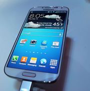 Samsung i9500 Galaxy S4 16GB
