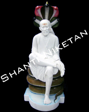 Saibaba marble moorti speclist Saishanti Niketan Moorti Kala