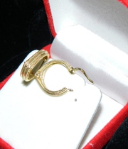 Gold earrings from Italy