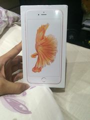 Apple iPhone 6s Plus 128Gb $450/Apple Macbook Pro 13inches $500