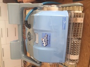 Dolphin Automatic swimming pool cleaner