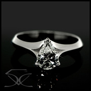 Pear diamond engagement ring