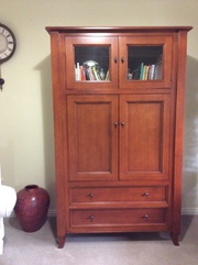 ELEGANT TV UNIT in great condition