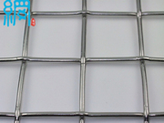 Lock crimped wire mesh