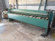 pneumatic sheetmetal guillotine