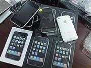 Apple iPhone 4G HD 16GB (White) (Factory Unlocked) 445usd.