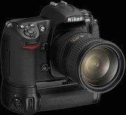 Brand New Nikon D300 12MP DSLR Camera with lens@$800